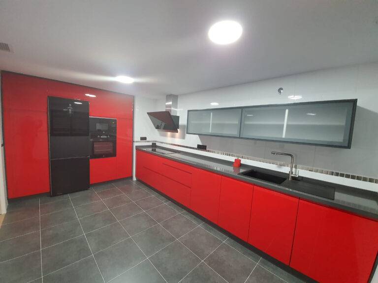 cocina moderna rojo